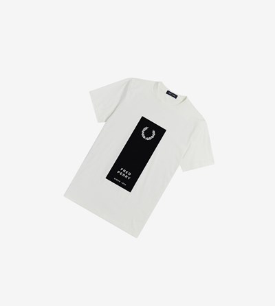 White Fred Perry Block Print Men's T Shirts | ETBGS-1983