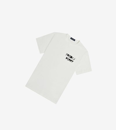 White Fred Perry Raised Graphic Men's T Shirts | BMSRX-3257