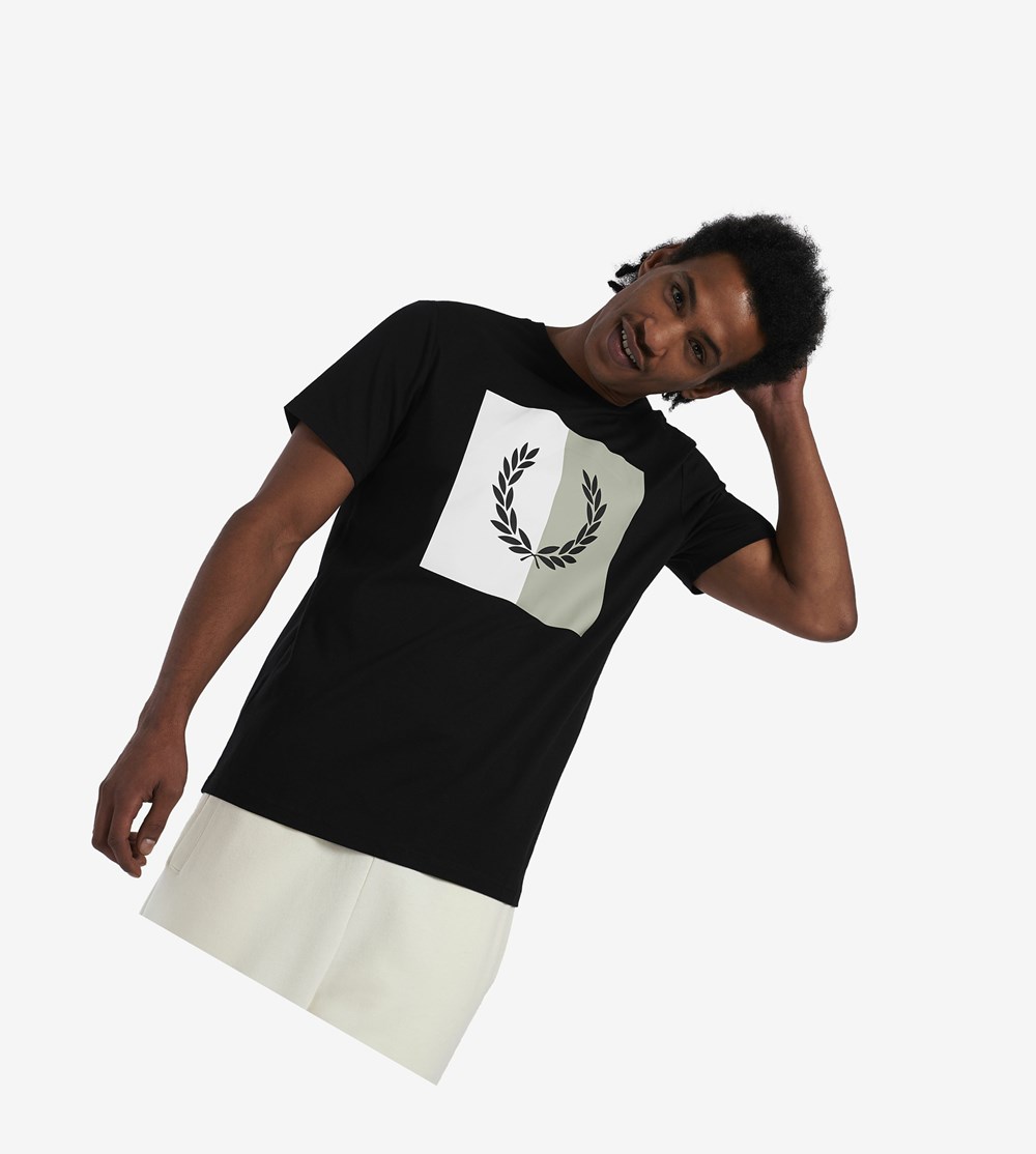 Black Fred Perry Laurel Wreath Graphic Men's T Shirts | GIHVE-2760