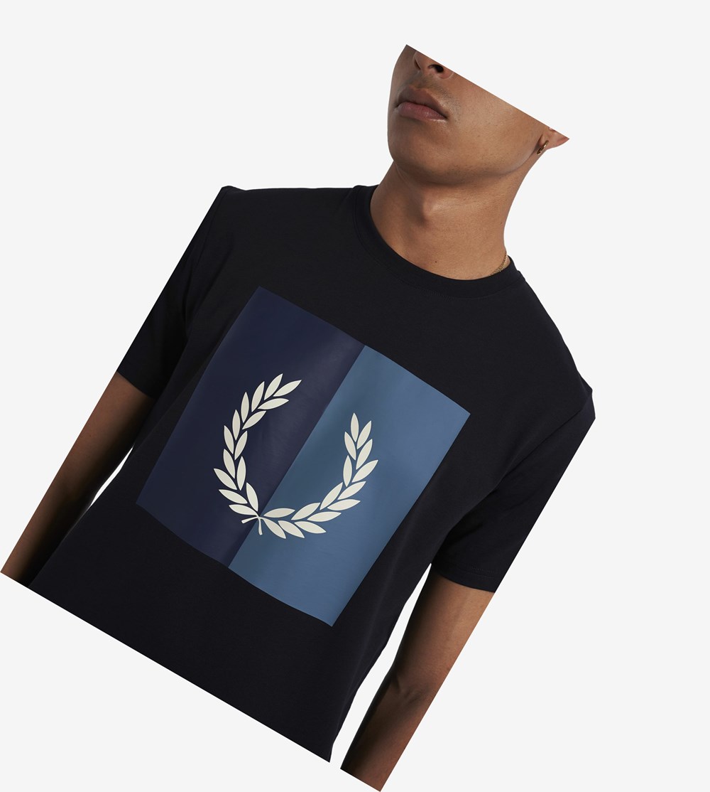 Black Fred Perry Laurel Wreath Graphic Men's T Shirts | QSPMJ-0382