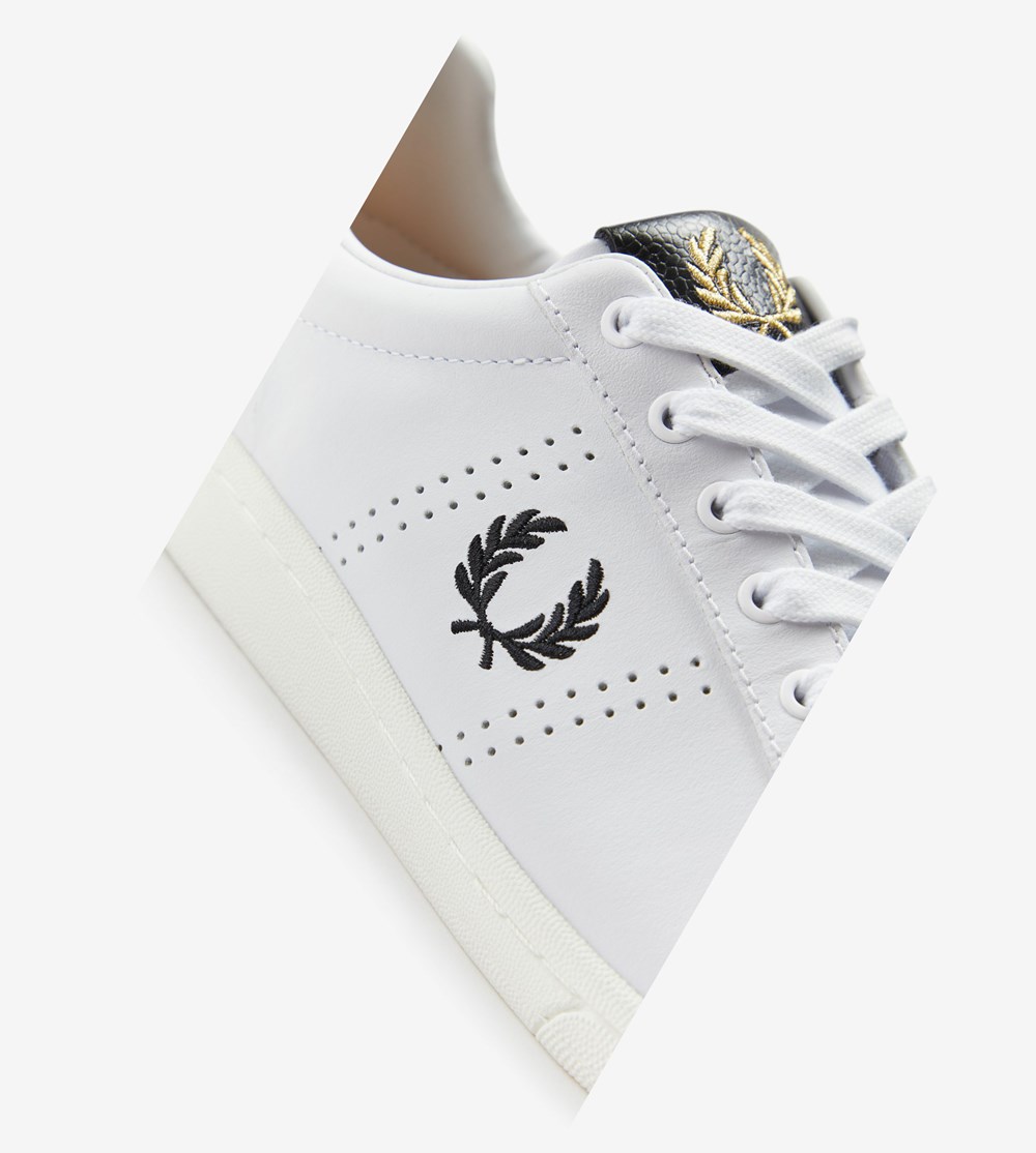 White Fred Perry B721 Men's Sneakers | EGFUR-2179