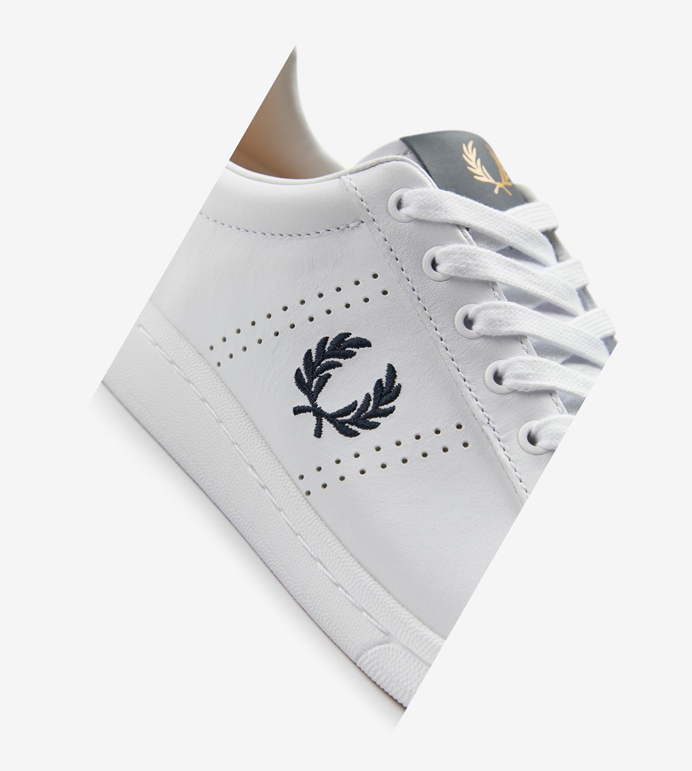 White Fred Perry B721 Men's Sneakers | XPBRY-1967