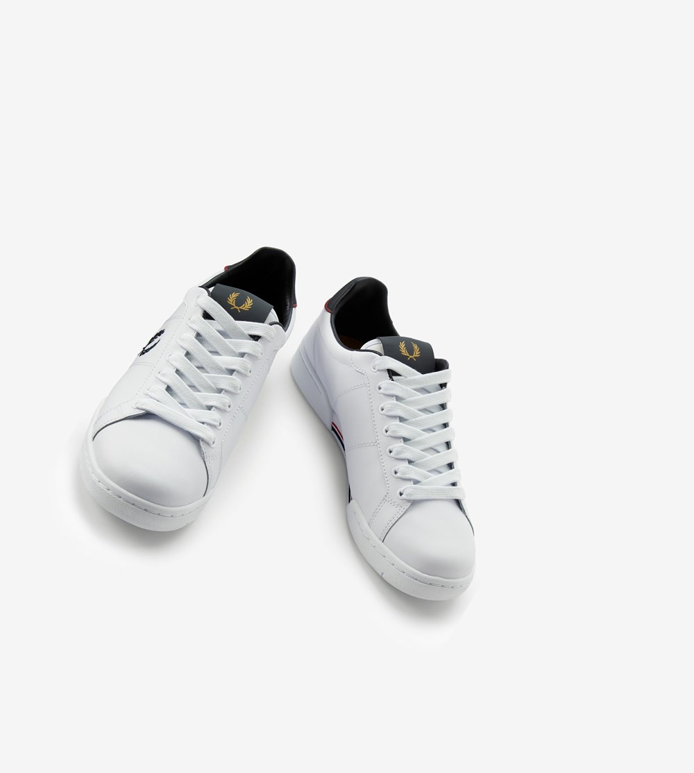 White Fred Perry B722 Men's Sneakers | ELVBD-8196