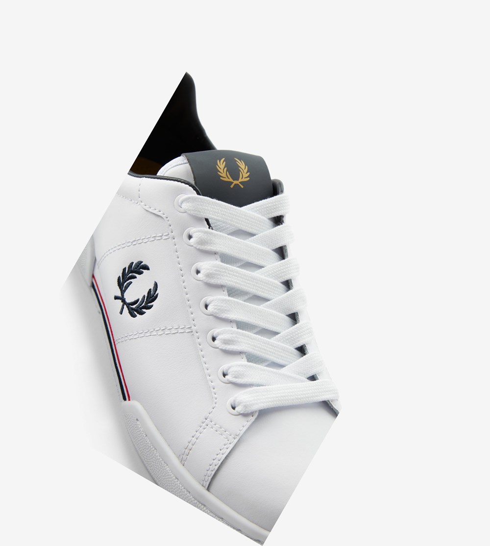 White Fred Perry B722 Men's Sneakers | ELVBD-8196