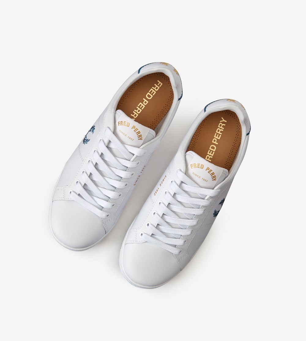 White Fred Perry B722 Men's Sneakers | YBLQE-9473