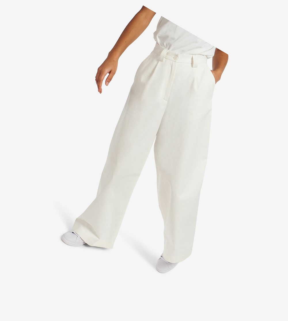 White Fred Perry Cropped Wide Leg Trousers Women's Pants | AORDU-2849