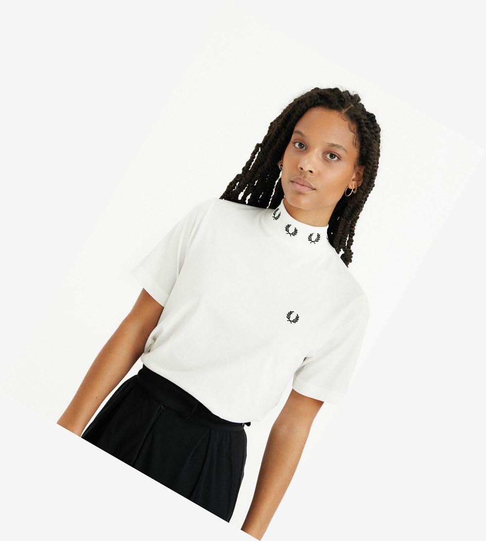 White Fred Perry Laurel Wreath High Neck Women\'s T Shirts & Tops | HGUVT-9421