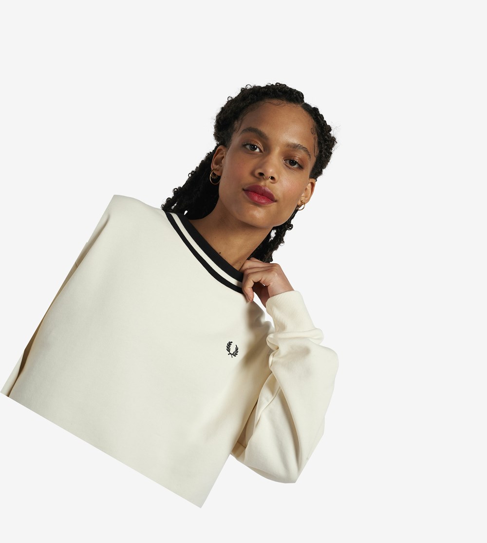 White Fred Perry Zip Detail Women's Sweatshirt | ADCMO-9047