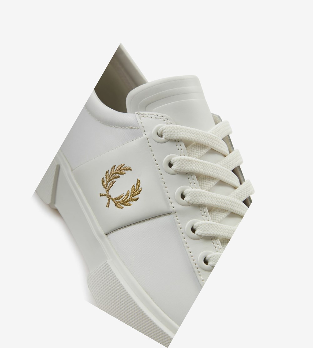 White / Metal Gold Fred Perry Exmouth Men's Sneakers | JMSVB-0694